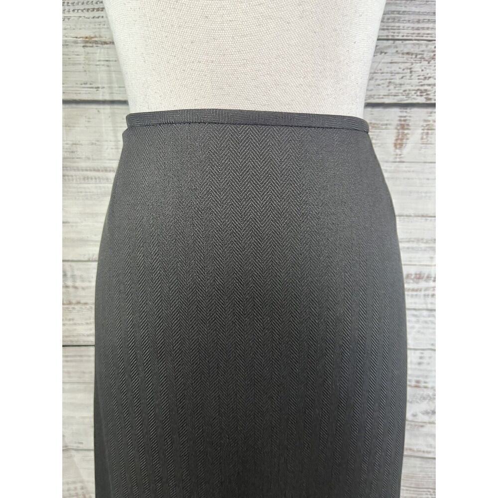 Tahari Skirt size 14 Petite Classic Black Herringbone Straight Above Knee Career - Picture 6 of 11